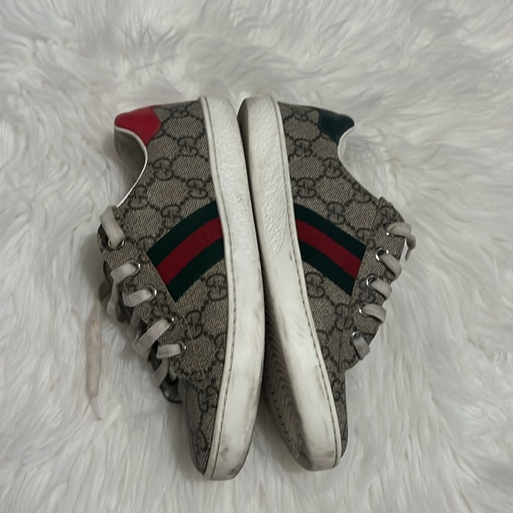 Cute GUCCI children's sneakers, unisex, European Size 33, excellent condition. - Picture 8 of 11